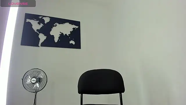 CurvyViolet online show from 13, 12, 2024