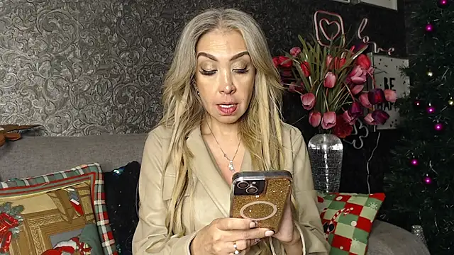 EvelinaGrey online show from 23, 12, 2024