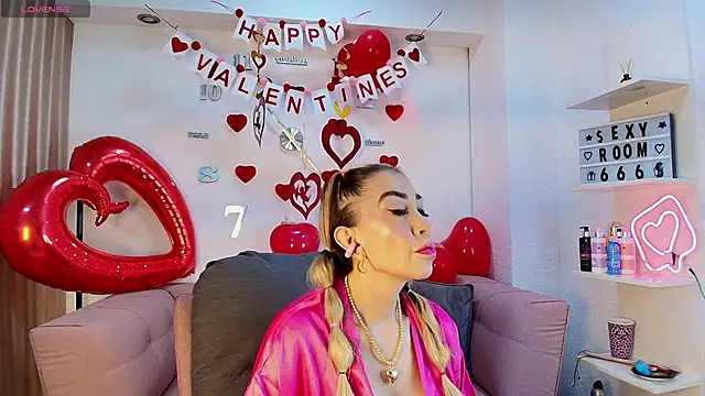 EvelinaGrey online show from 15, 2, 2026