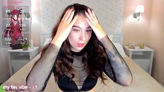 Snapshot of Anna_Way chatting on 11, 9, 2025 Anna Way online show from 11, 9, 2025