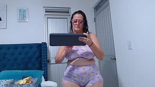 ClayrRosse online show from 1, 7, 2026