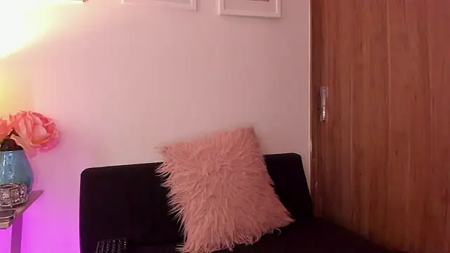 KattyPortman online show from 20, 2, 2025