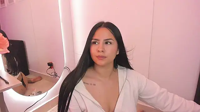 KattyPortman online show from 28, 2, 2025