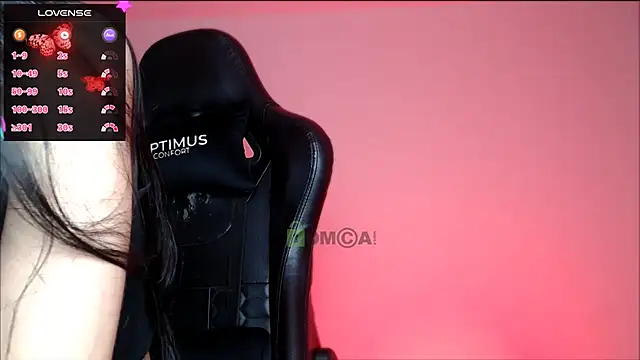 lilylouisee online show from 18, 2, 2025