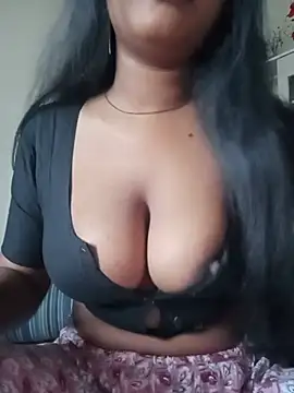 Snapshot of Anusri- chatting on 4, 7, 2026 Anusri- online show from 4, 7, 2026
