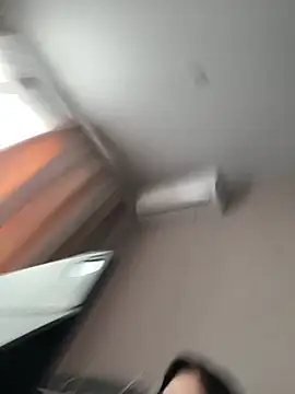 ellie ssexy online show from 10, 3, 2025