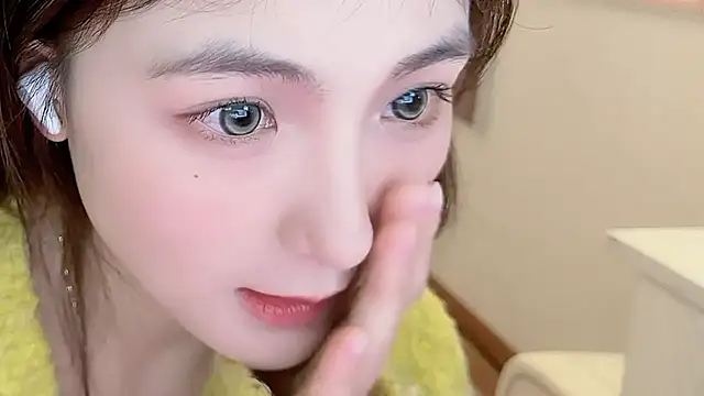 Snapshot of SHUIshui_ chatting on 27, 12, 2024 SHUIshui  online show from 27, 12, 2024