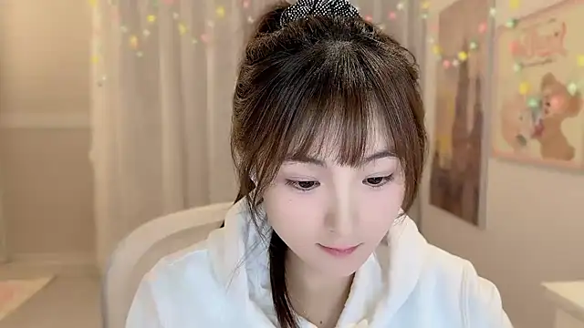 Snapshot of SHUIshui_ chatting on 6, 2, 2025 SHUIshui  online show from 6, 2, 2025