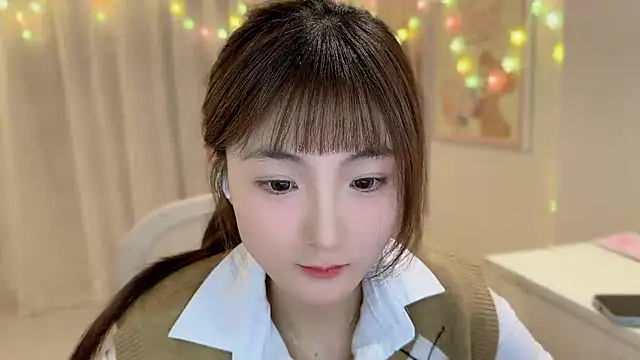 Snapshot of SHUIshui_ chatting on 10, 2, 2025 SHUIshui  online show from 10, 2, 2025