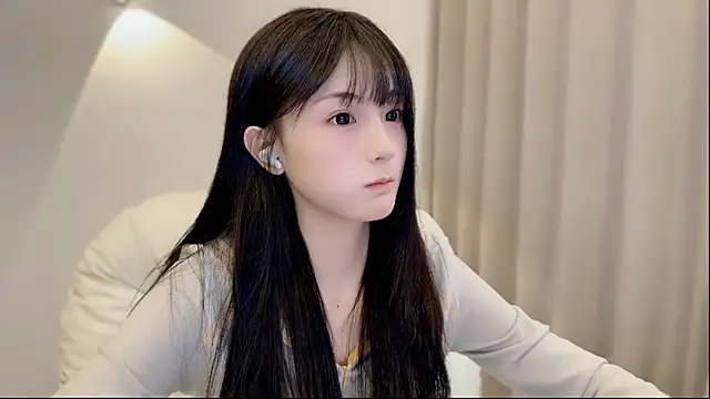 Snapshot of SHUIshui_ chatting on 17, 9, 2025 SHUIshui  online show from 17, 9, 2025