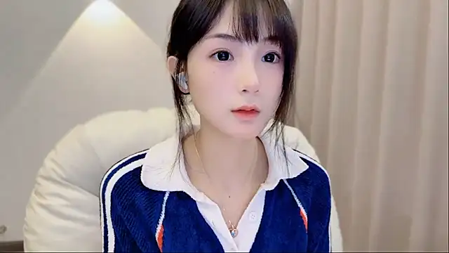 Snapshot of SHUIshui_ chatting on 26, 9, 2025 SHUIshui  online show from 26, 9, 2025
