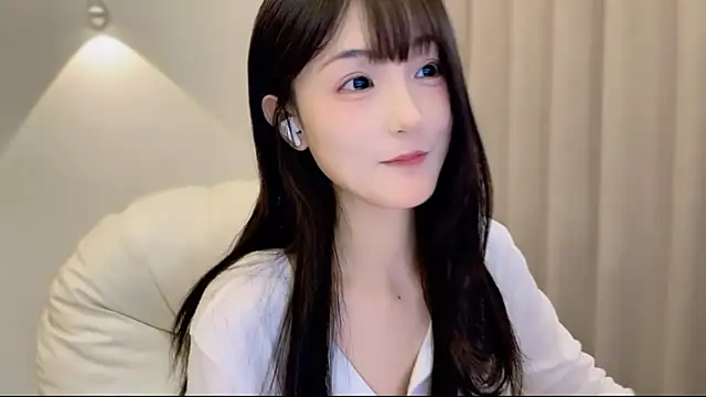 Snapshot of SHUIshui_ chatting on 14, 10, 2025 SHUIshui  online show from 14, 10, 2025