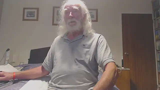 Snapshot of WaverlyKernow chatting on 17, 6, 2026 WaverlyKernow online show from 17, 6, 2026