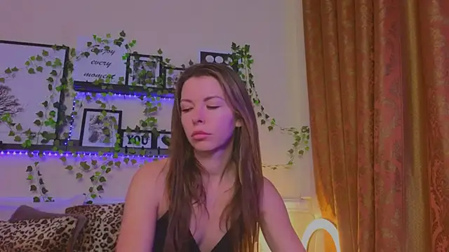 Real Tini online show from 9, 1, 2025