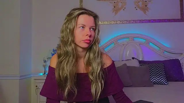 Real Tini online show from 13, 10, 2025