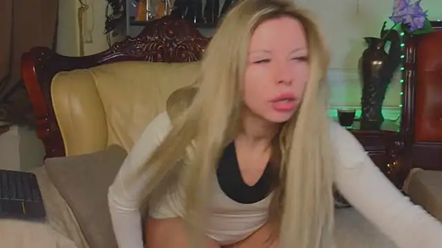 Real Tini online show from 3, 4, 2026