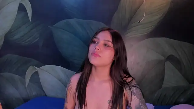 Snapshot of sweett_dirty chatting on 12, 1, 2025 sweett dirty online show from 12, 1, 2025