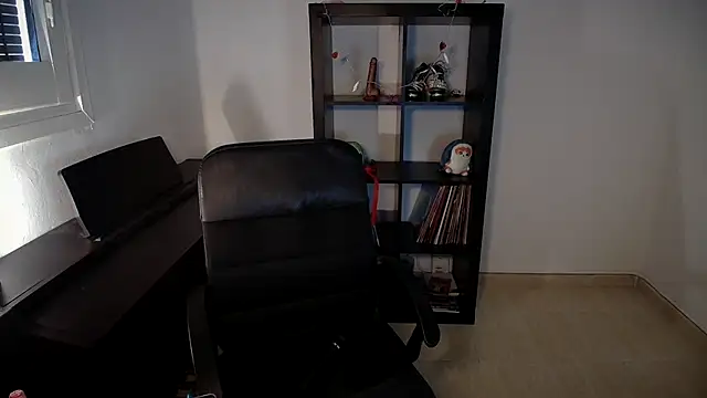 Windy butterfly online show from 25, 10, 2025