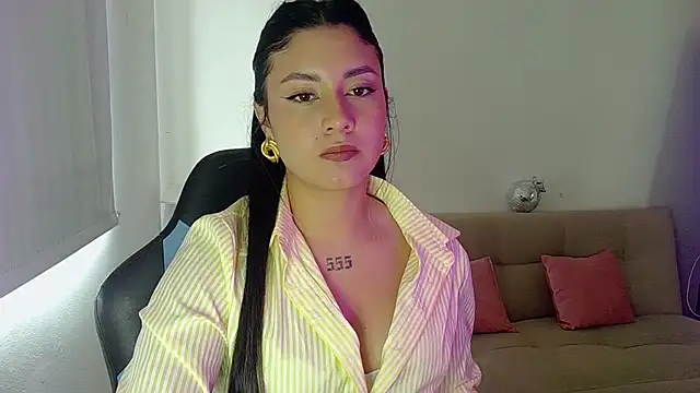 Snapshot of Lia_14_ chatting on 23, 7, 2026 Lia 14 online show from 23, 7, 2026