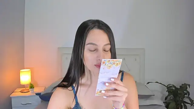 MELISSA ALVAREZ online show from 12, 10, 2025