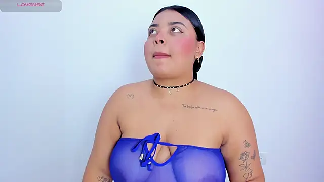 Emily cooper20 online show from 11, 1, 2025