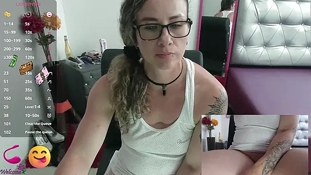 ViickySexy online show from 13, 3, 2025