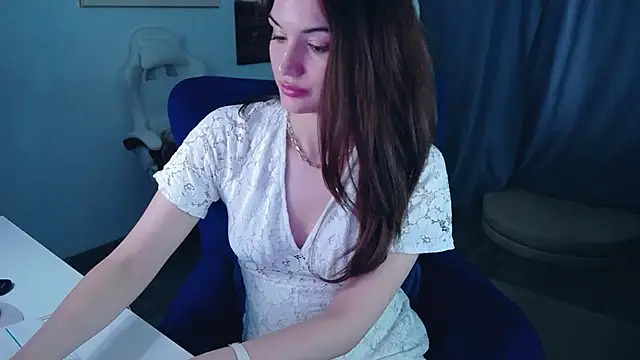 AmbraEnms online show from 5, 12, 2024