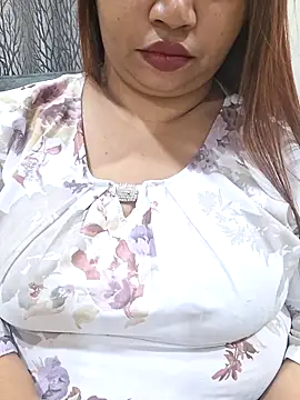 Ravina patil1 online show from 13, 4, 2026