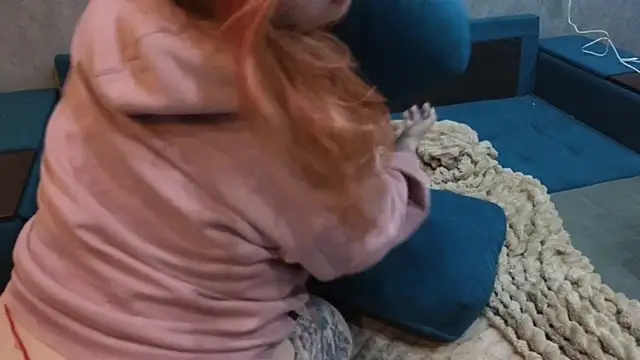 Tara Renn online show from 18, 4, 2026