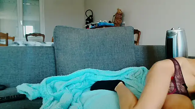 Snapshot of Fit_Yummy chatting on 1, 11, 2025 Fit Yummy online show from 1, 11, 2025