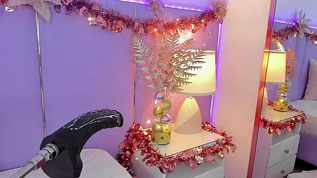 SophyRuiz  online show from 15, 12, 2025