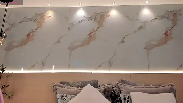 Snapshot of SteffanyBeck chatting on 8, 4, 2026 SteffanyBeck online show from 8, 4, 2026