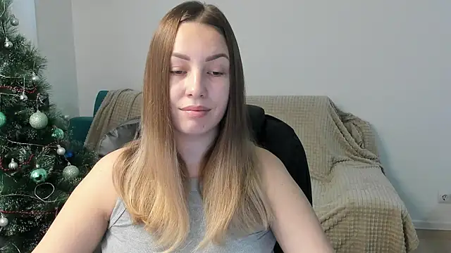 Mia shy1 online show from 18, 12, 2025