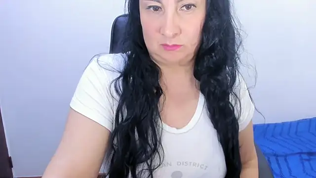 Ashyle online show from 6, 3, 2025