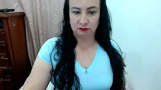 Snapshot of Ashyle chatting on 12, 7, 2026 Ashyle online show from 12, 7, 2026