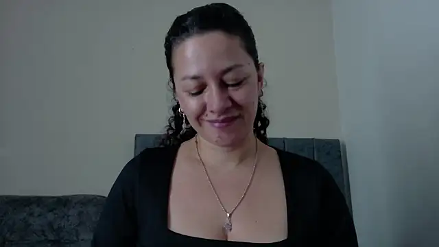 Snapshot of ArtesanaMK chatting on 6, 7, 2026 ArtesanaMK online show from 6, 7, 2026