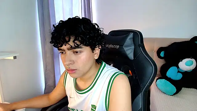  nickconnor01 online show from 8, 12, 2024