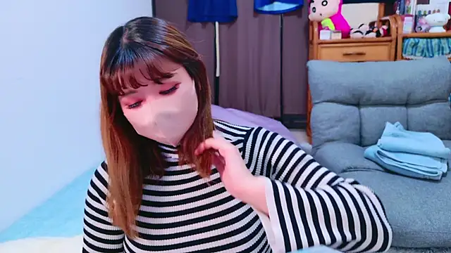 Megu Melon online show from 18, 3, 2025