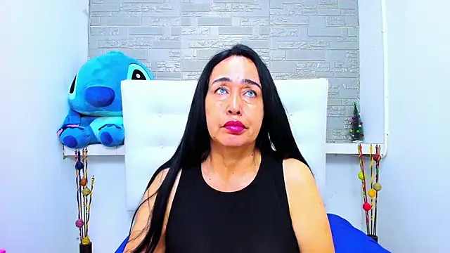 HorniestMilf online show from 12, 10, 2025