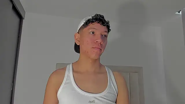 JulianRose 1 online show from 28, 5, 2026