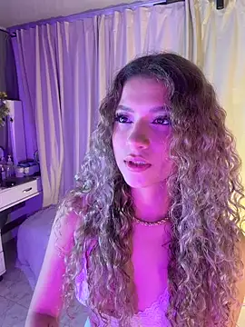 Snapshot of Melina-Smith chatting on 2, 5, 2026 Melina-Smith online show from 2, 5, 2026