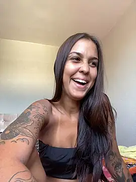 Snapshot of poliannaxx chatting on 19, 2, 2025 poliannaxx online show from 19, 2, 2025