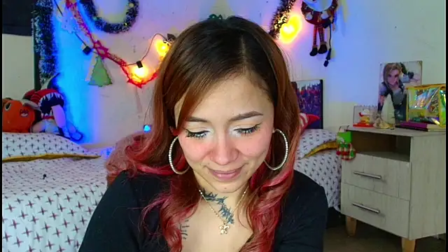 alisson zafiro  online show from 22, 12, 2025