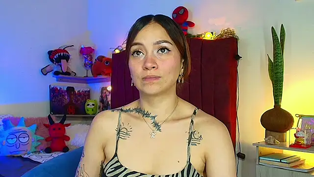 alisson zafiro  online show from 8, 3, 2026