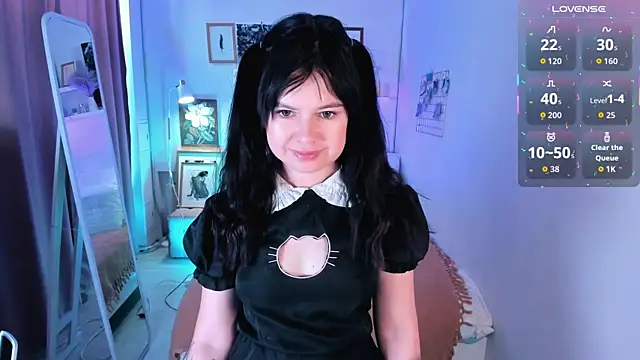 Snapshot of Lil_Amelie chatting on 23, 7, 2026 Lil Amelie online show from 23, 7, 2026