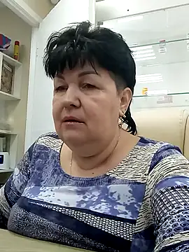 FantasyMichelle online show from 4, 3, 2025