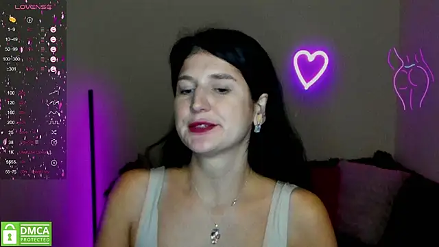 Alianna Solo Kisses online show from 24, 2, 2025