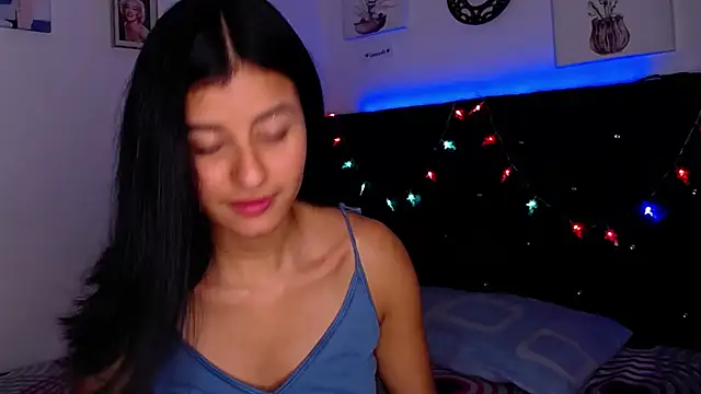 Snapshot of floweer_ chatting on 9, 2, 2025 floweer  online show from 9, 2, 2025