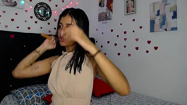 Snapshot of floweer_ chatting on 27, 2, 2025 floweer  online show from 27, 2, 2025