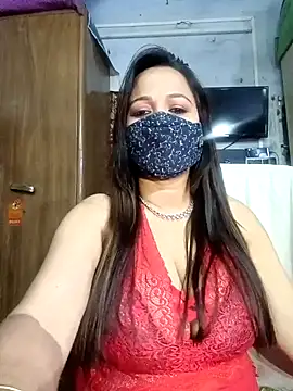Snapshot of albelasummi702 chatting on 2, 12, 2024 albelasummi702 online show from 2, 12, 2024
